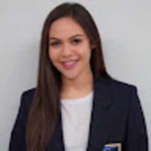 Meet your Posher, Lauren